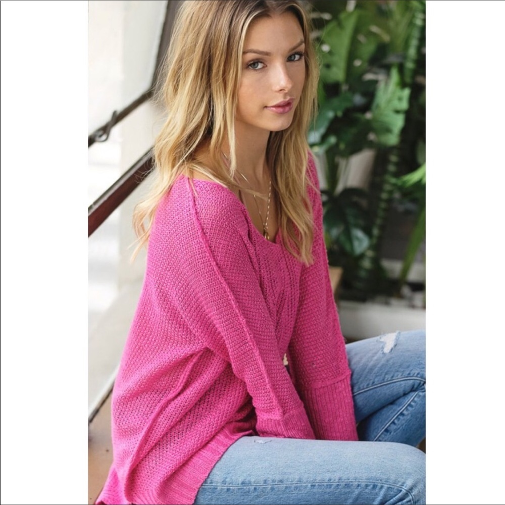 V-Neck Semi Sheer Tunic Top - Picture 4 of 5